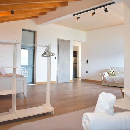 Bay View Suites Vasilikí Zewnętrze zdjęcie